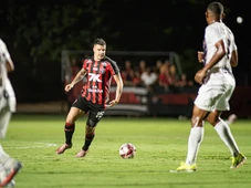 Imagem - Vitória enfrenta o Galícia de olho na vice-liderança e mando na semifinal do Baianão
