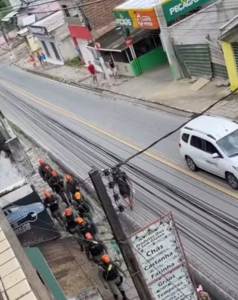 Bloco de Carnaval flopa e vídeo viraliza nas redes sociais por Reprodução