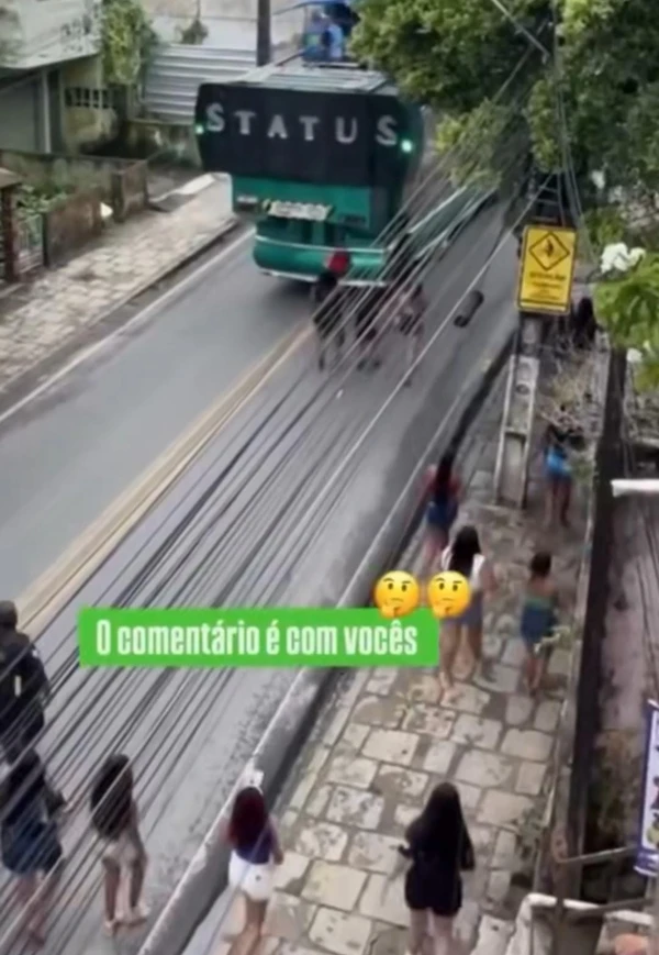 Bloco de Carnaval flopa e vídeo viraliza nas redes sociais por Reprodução