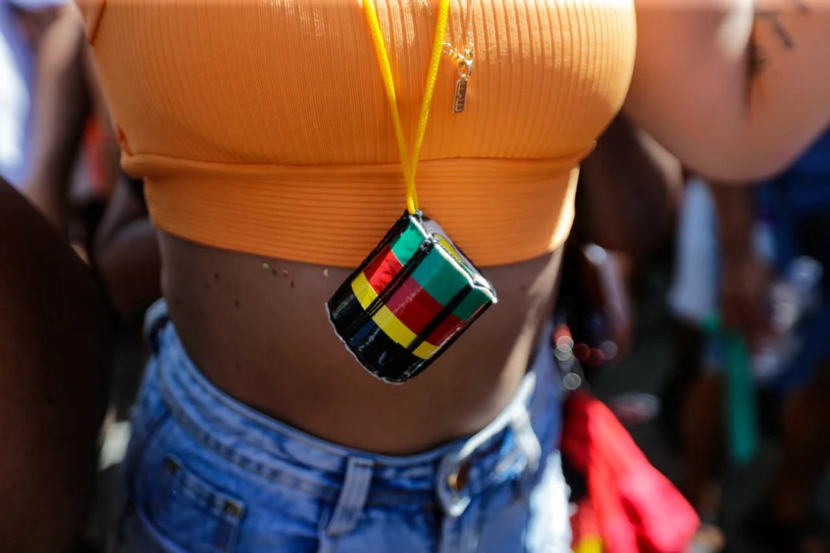 Carnaval no Campo Grande por Arisson Marinho