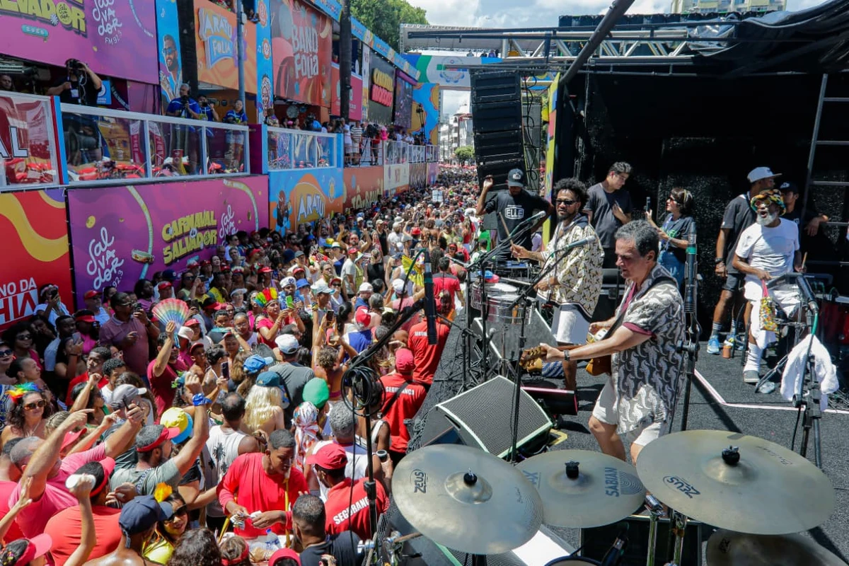 Carnaval no Campo Grande por Arisson Marinho