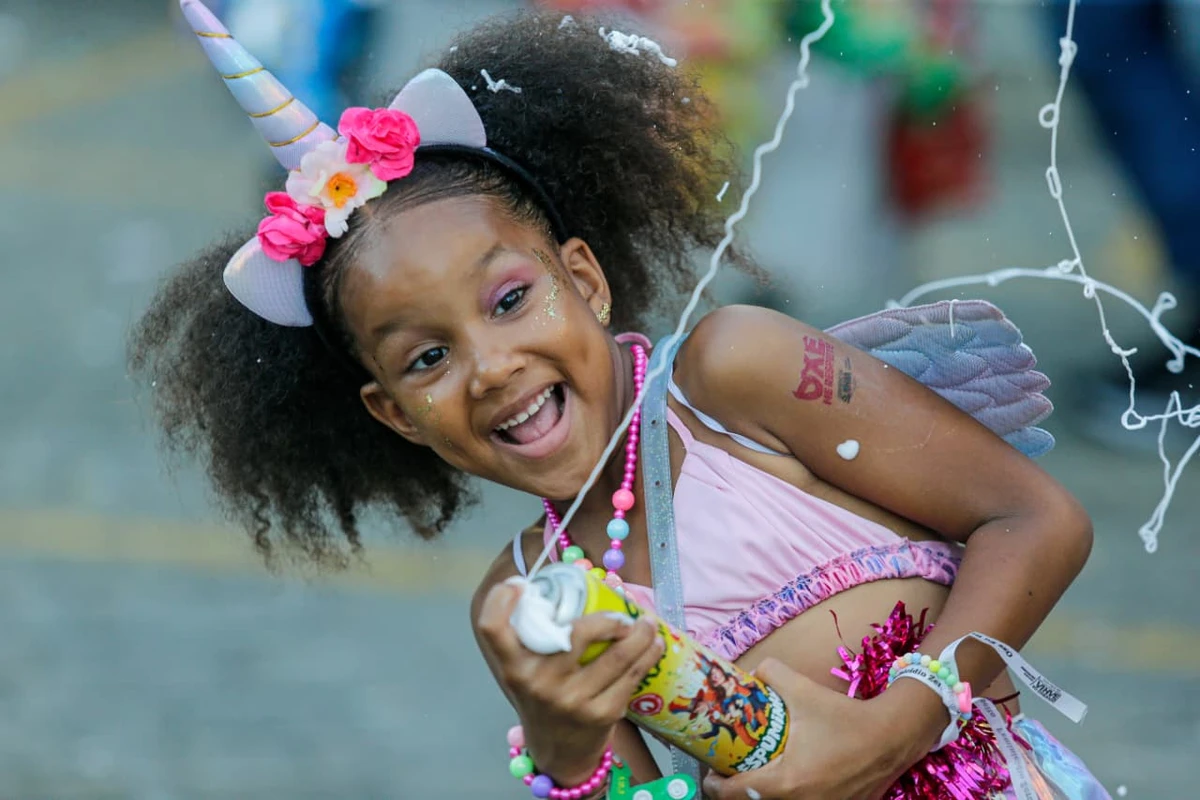 Carnaval no Campo Grande por Arisson Marinho