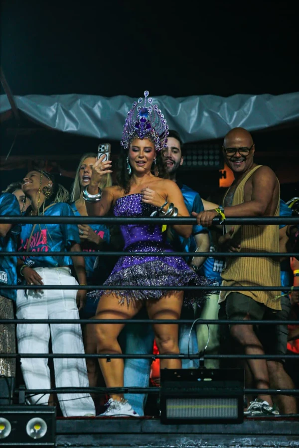 Carnaval no Campo Grande por Arisson Marinho