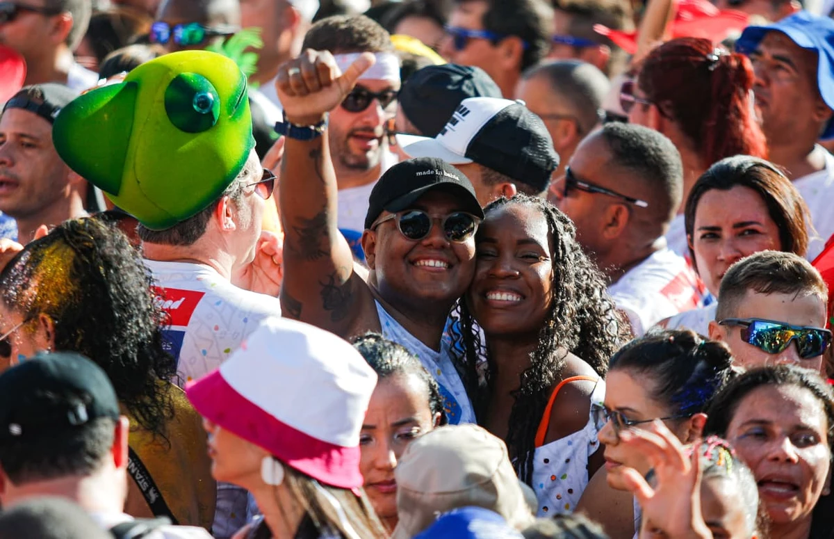 Carnaval no Campo Grande por Arisson Marinho