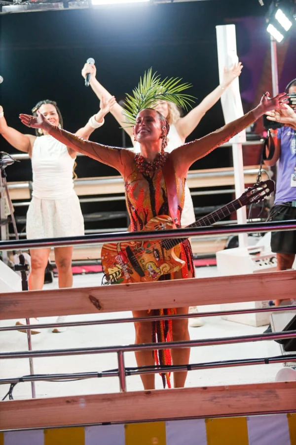 Carnaval no Campo Grande por Arisson Marinho