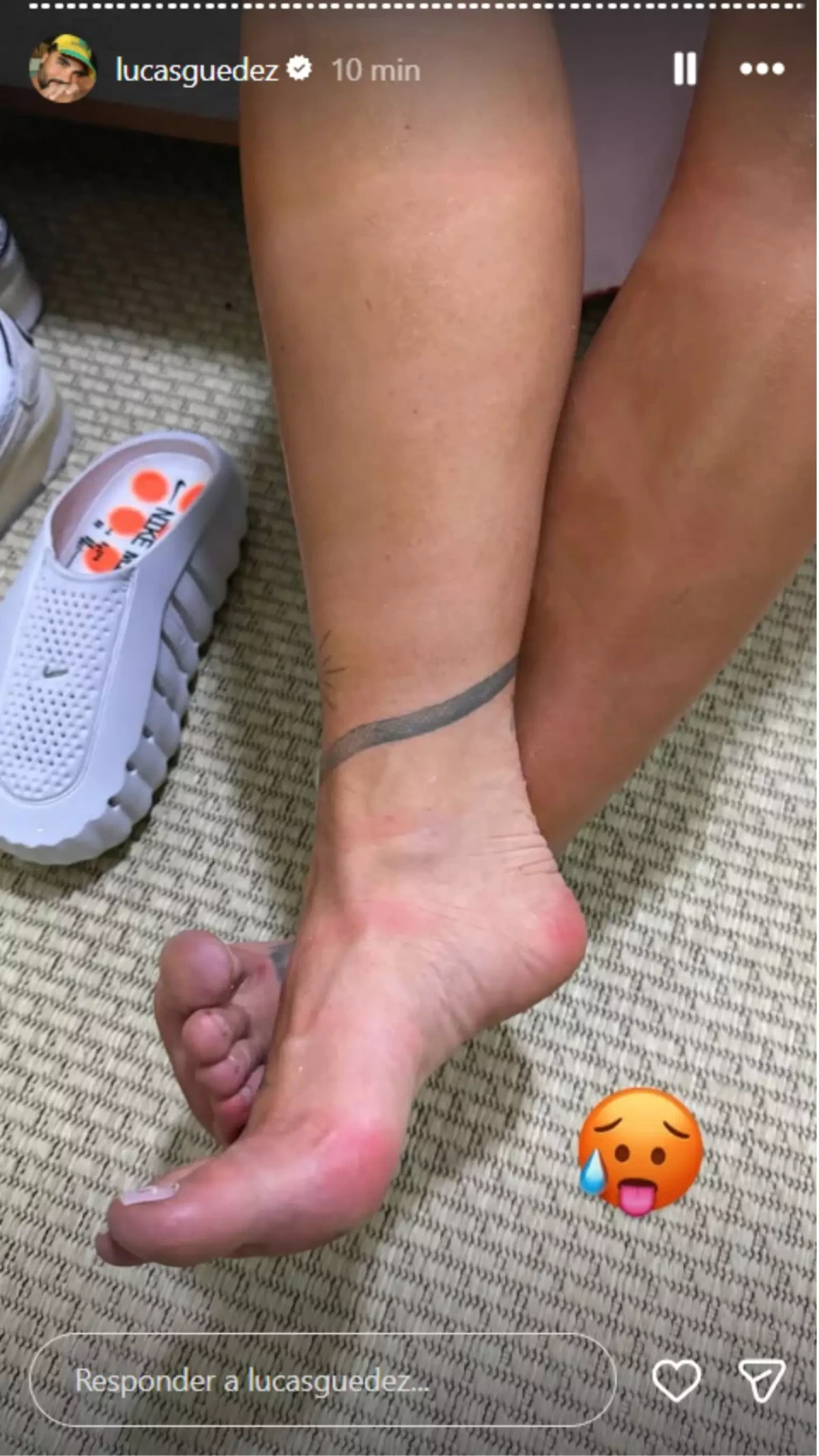 Lucas Guedez mostra pé de Virginia Fonseca por Reprodução/Instagram