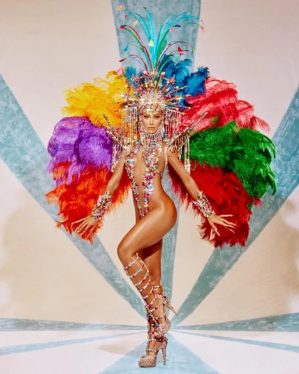 Sabrina Sato pela Vila Isabel por Gabriela Schmidt/Divulgação