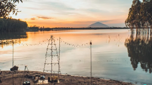  Descubra como um imenso lago artificial está se tornando o novo paraíso ecológico do sudeste asiático