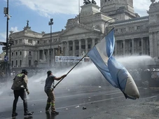 Imagem - Greve geral contra reforma trabalhista é anunciada na Argentina e Milei prevê repressão