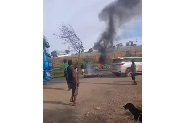 Idosa foi atropelada na BR-116 por Reprodução