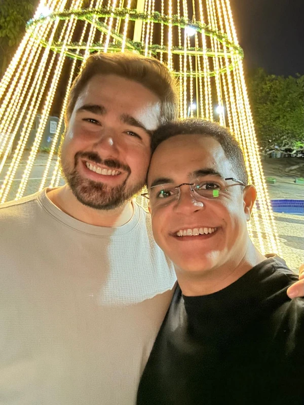 Marcelo Pereira e o dentista Lourenço Albarello por Reprodução/Instagram