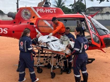 Imagem - Bombeiros usam helicóptero para salvar homem infartado na Ilha de Itaparica