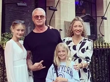 Imagem - Quem são Billie e Georgia, filhas que eram 'o centro da vida' de Eric Dane, ator de Grey’s Anatomy que morreu após luta contra ELA