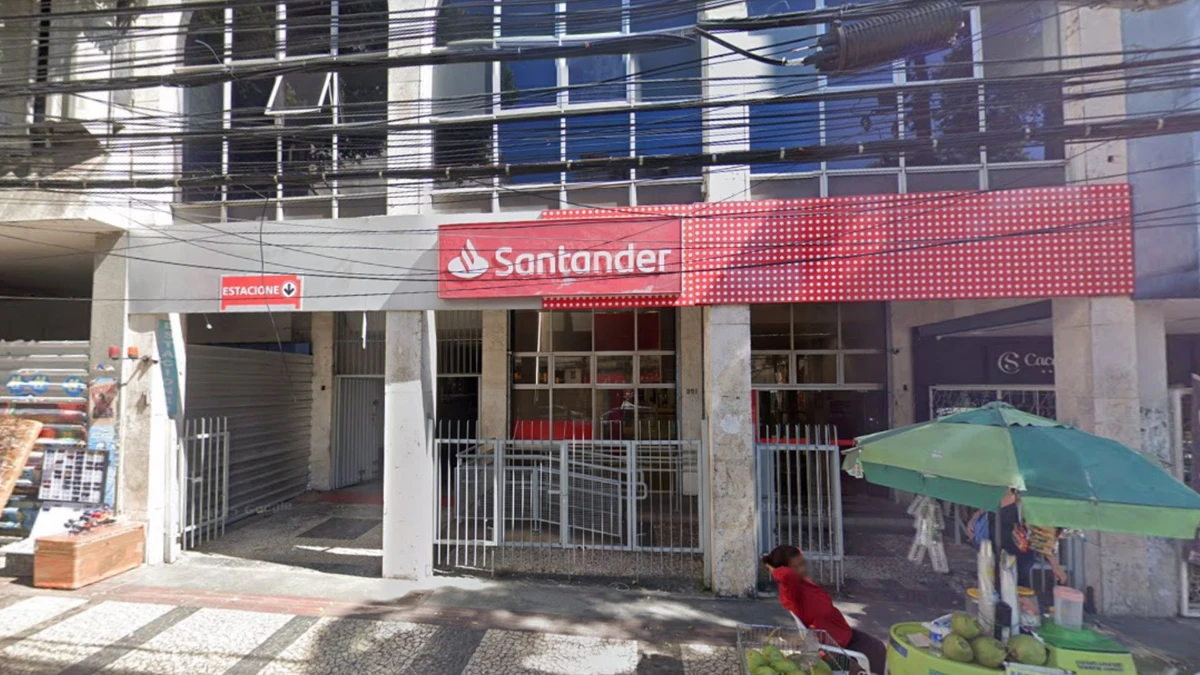 Agência do Santander desativada no Centro de Salvador