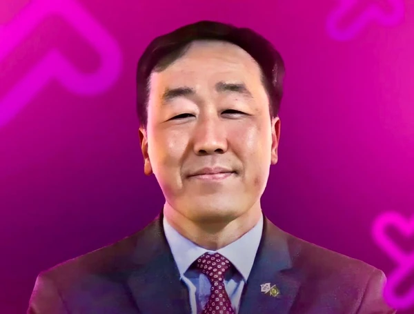 Bruno Kim, presidente da Associação Brasileira dos Coreanos por acervo pessoal e Canva