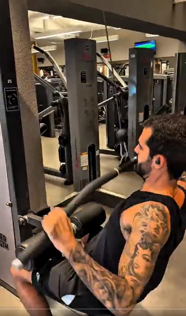 Bruno Drummond mostra rotina nas redes por Reprodução