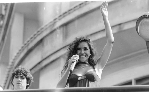 Daniela Mercury - 1994 por Raimundo Silva - Arquivo Correio