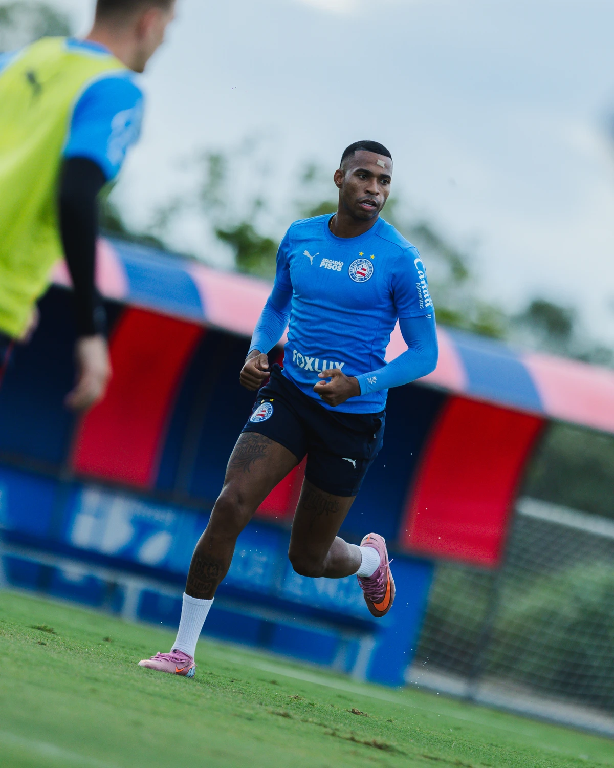 Elenco do Bahia realizou apenas uma sessão de treino antes de enfrentar o Atlético de Alagoinhas por Letícia Martins/ECB