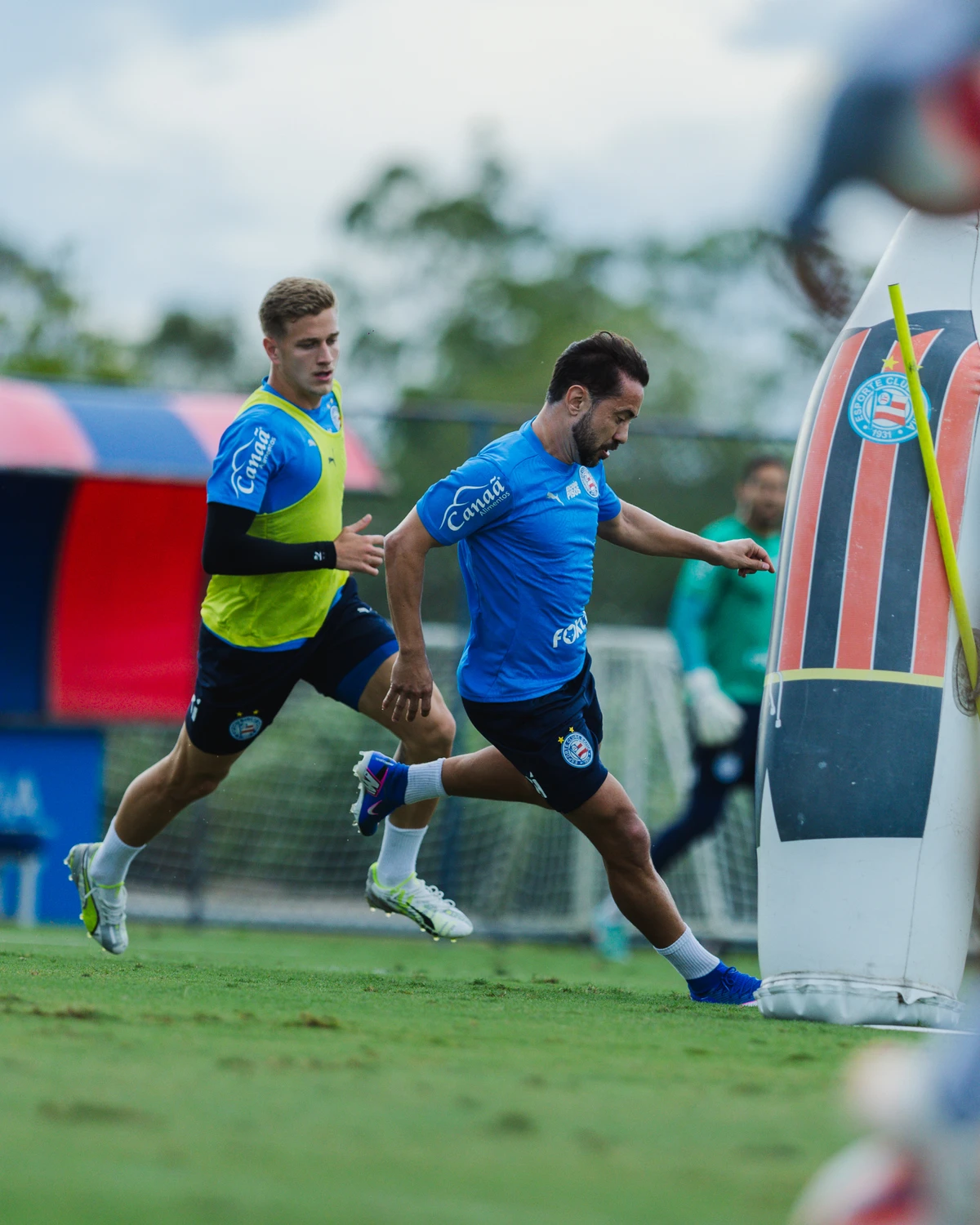 Elenco do Bahia realizou apenas uma sessão de treino antes de enfrentar o Atlético de Alagoinhas por Letícia Martins/ECB