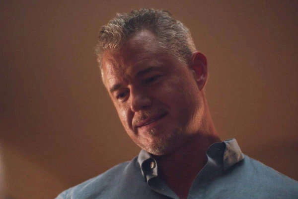 Eric Dane em Euphoria por divulgação