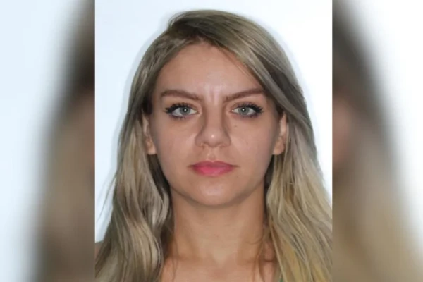 Gisele Alves Santana por Reprodução