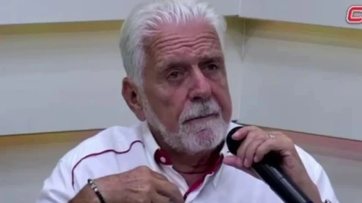 Senador Jaques Wagner durante entrevista à rádio de Irecê