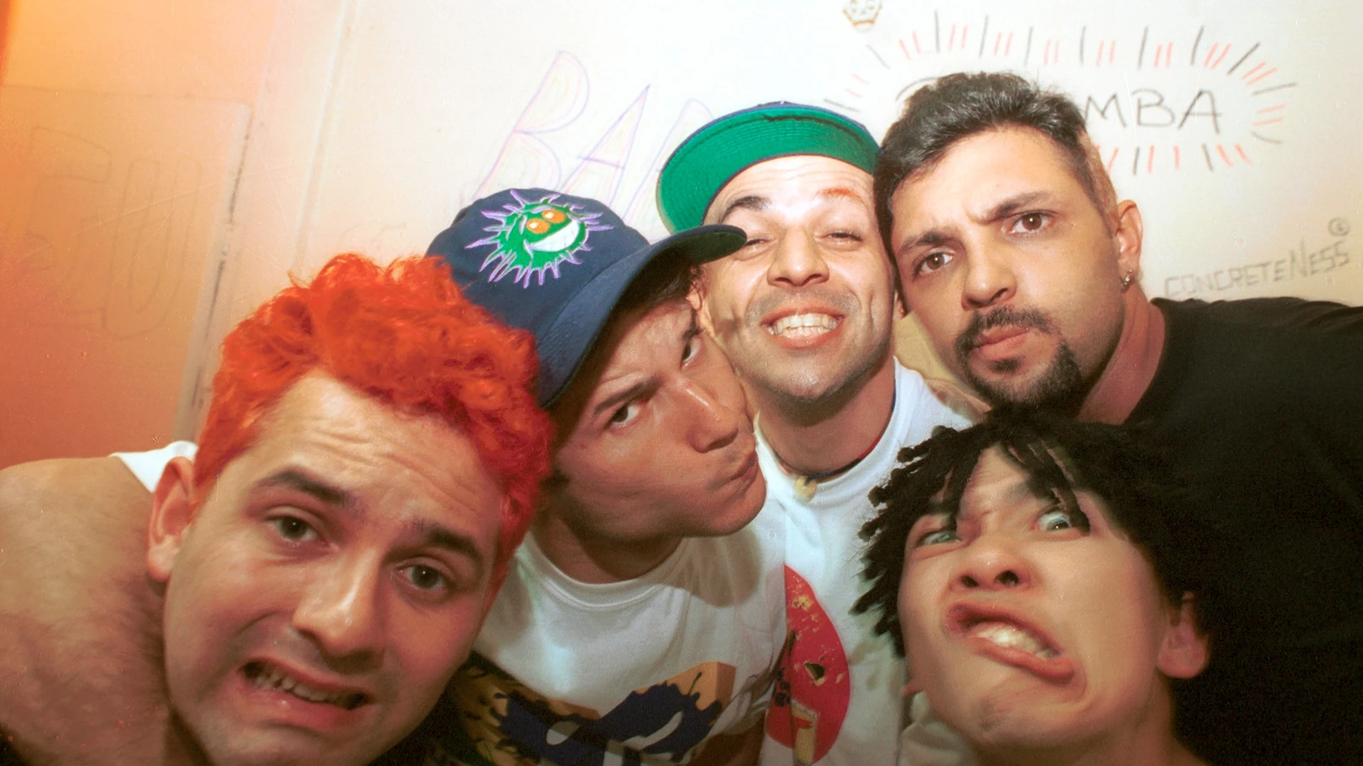 Imagem - Corpos dos Mamonas Assassinas serão exumados após quase 30 anos do acidente