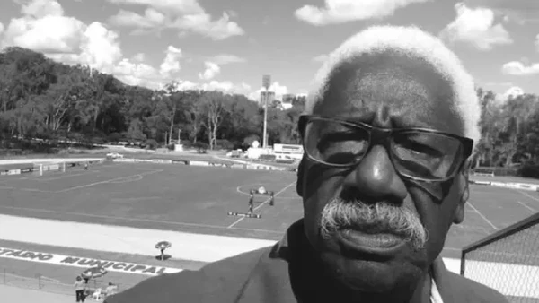 Ex-narrador esportivo Jota Jota