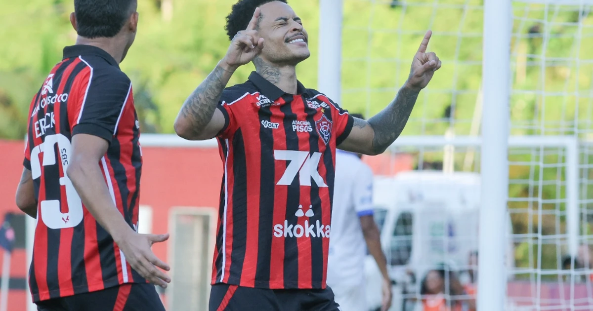 Imagem - Vitória vence Galícia por 3x0 no Barradão e vai jogar semifinal do Baianão em casa