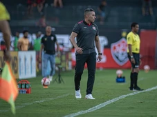 Imagem - Técnico do Vitória, Jair Ventura celebra semifinal e critica Baianão: 'É uma pena'