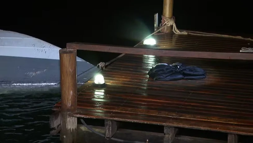 Imagem - Lancha com 15 pessoas bate em píer e deixa seis mortos