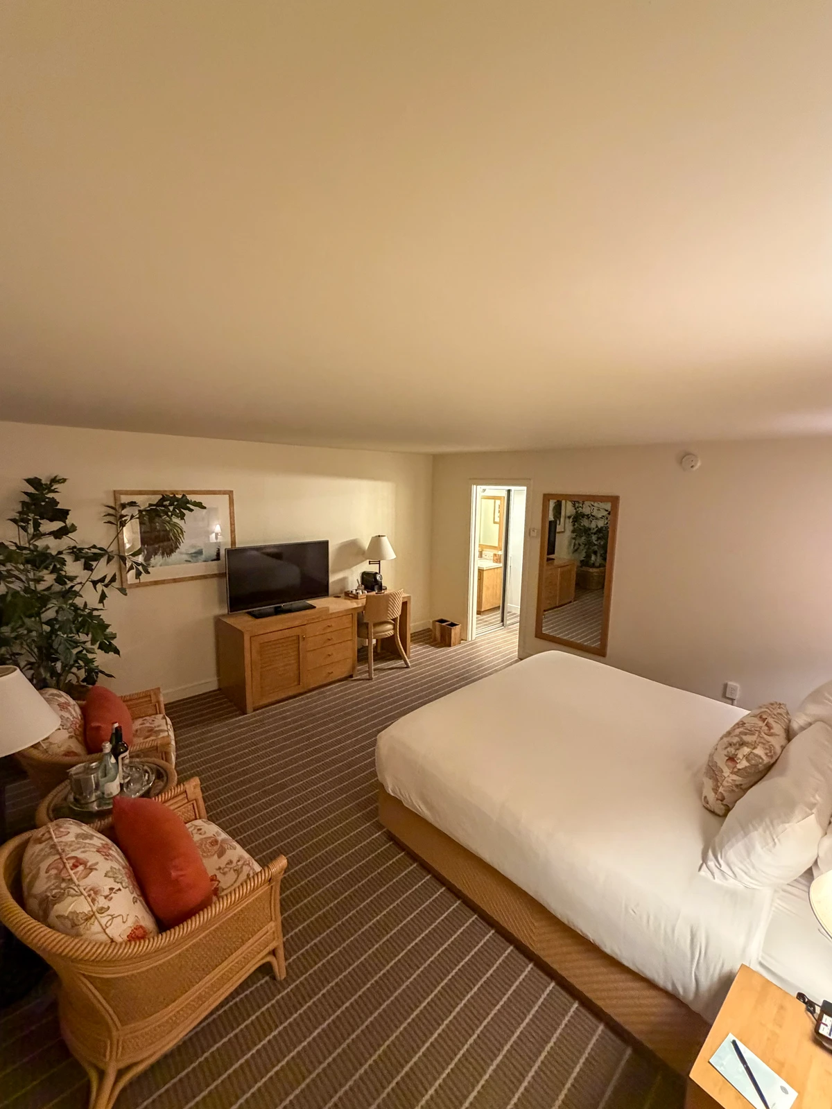 O Hotel Carmel é muito bem localizado e confortável por Antônio Meira Jr.