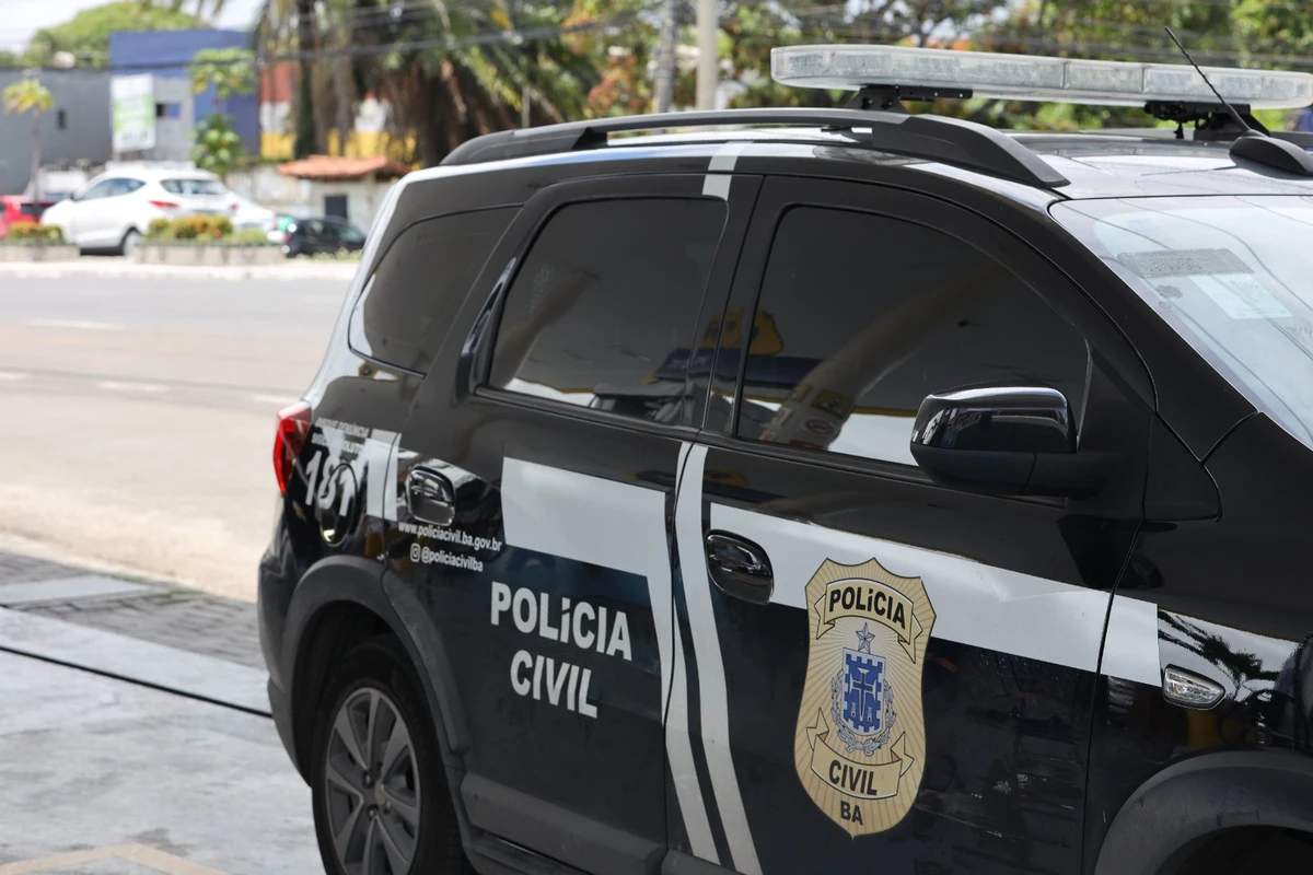 Turista recebe de volta relógio furtado em Carnaval de Porto Seguro