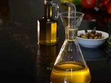 Imagem - Cor, preço e embalagem: veja como reconhecer um bom azeite de oliva