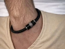 Imagem - Mistério revelado: entenda a imagem de 'pescoço peludo' que viralizou e intrigou a web