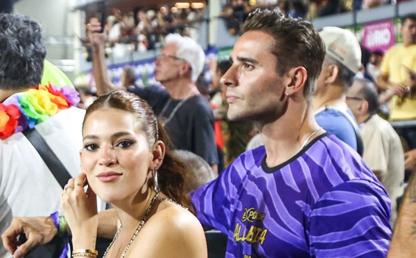 Ana Clara e Felipe Aranda na Sapucaí