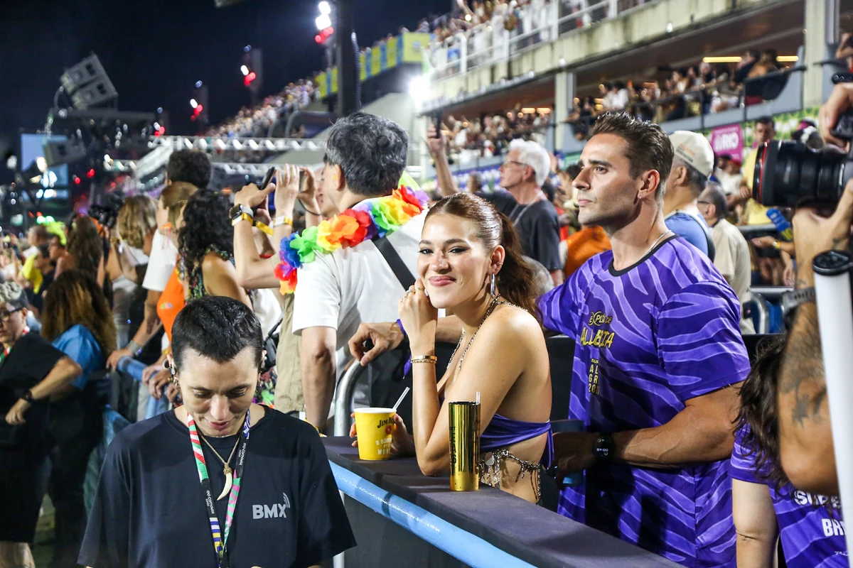 Ana Clara e Felipe Aranda no Desfile das Campeãs na Sapucaí por Dilson Silva/AgNews