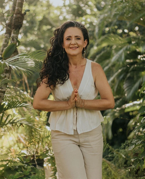 Flávia Wenceslau por Divulgação