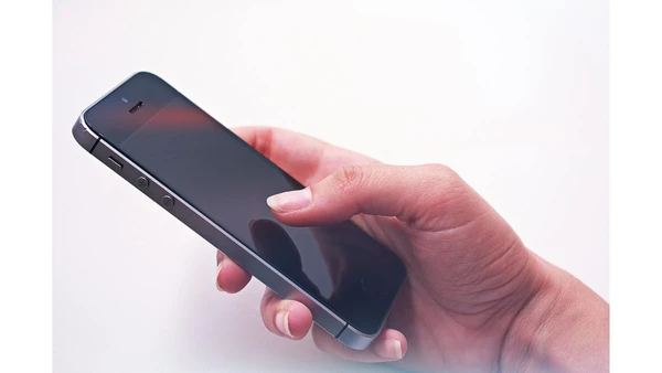 Pode usar celular na eleição? Veja as regras sobre o uso de celular na hora de votar e o que é permitido na urna eletrônica por Pexels