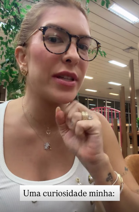 Lore Improta e o Big Mac por Reprodução/Instagram