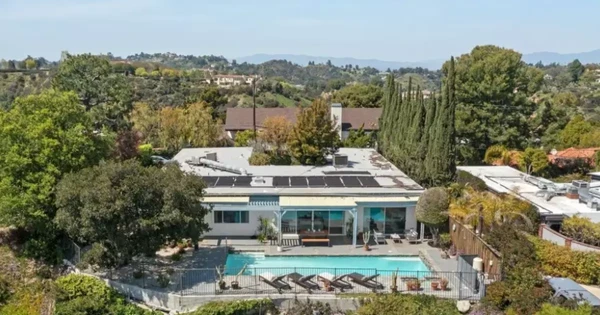 Mansão de Isis Valverde e Marcus Buaiz por Reprodução