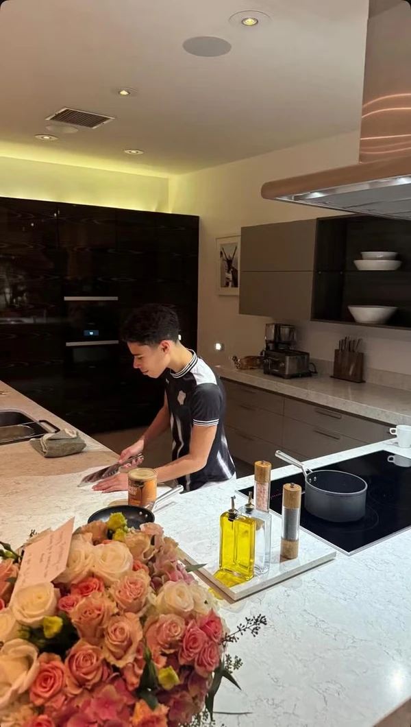 Mansão de Isis Valverde e Marcus Buaiz por Reprodução