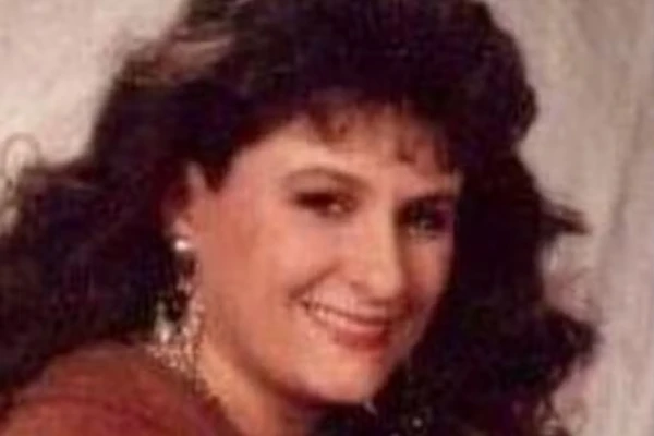 Mulher desaparecida há 24 anos após sair para fazer compras de Natal é encontrada viva