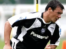 Imagem - Ex-jogador com passagem por gigante brasileiro é preso por suspeita de tráfico