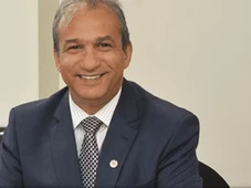 Imagem - Desembargador que absolveu réu por estupro de menina de 12 anos é investigado  por abuso sexual