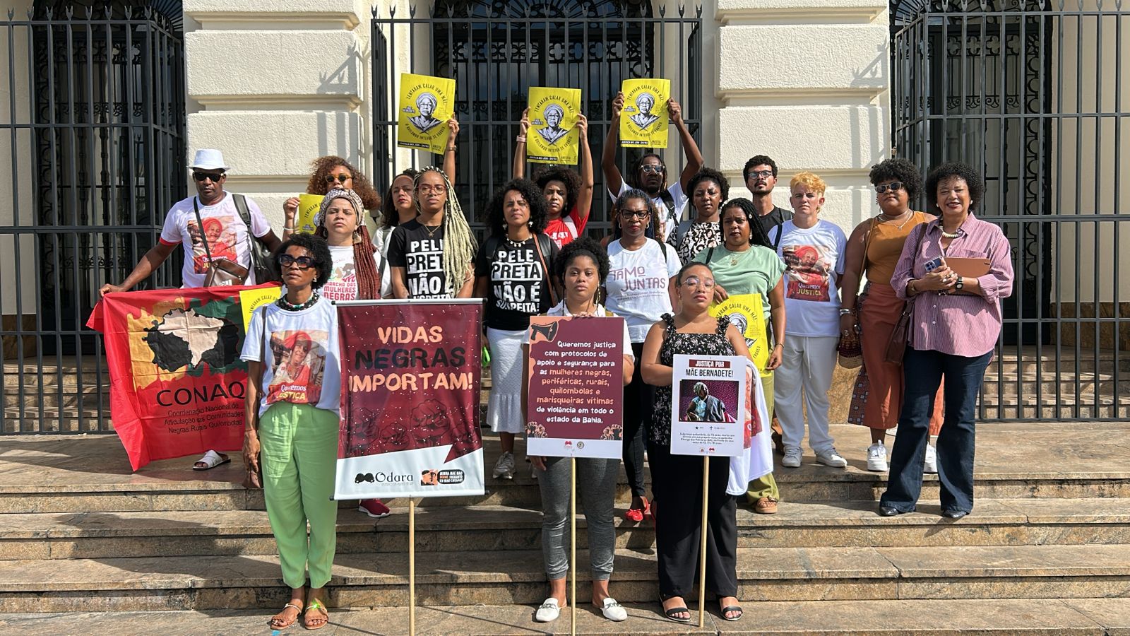 Caso Mãe Bernadete: Movimentos sociais protestam contra o adiamento do júri por Bruno Wendel/CORREIO