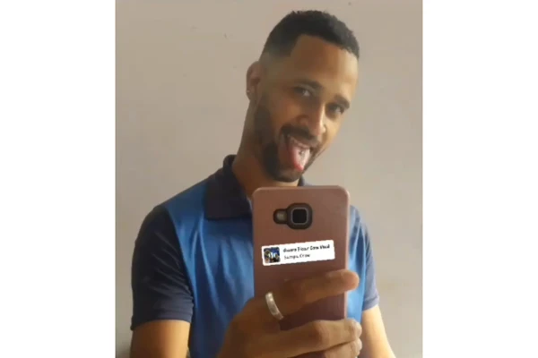 Moisés foi morto a tiros na Calçada por Reprodução