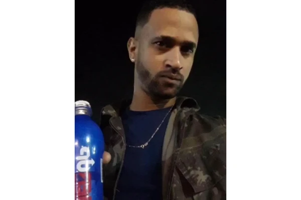 Moisés foi morto a tiros na Calçada por Reprodução