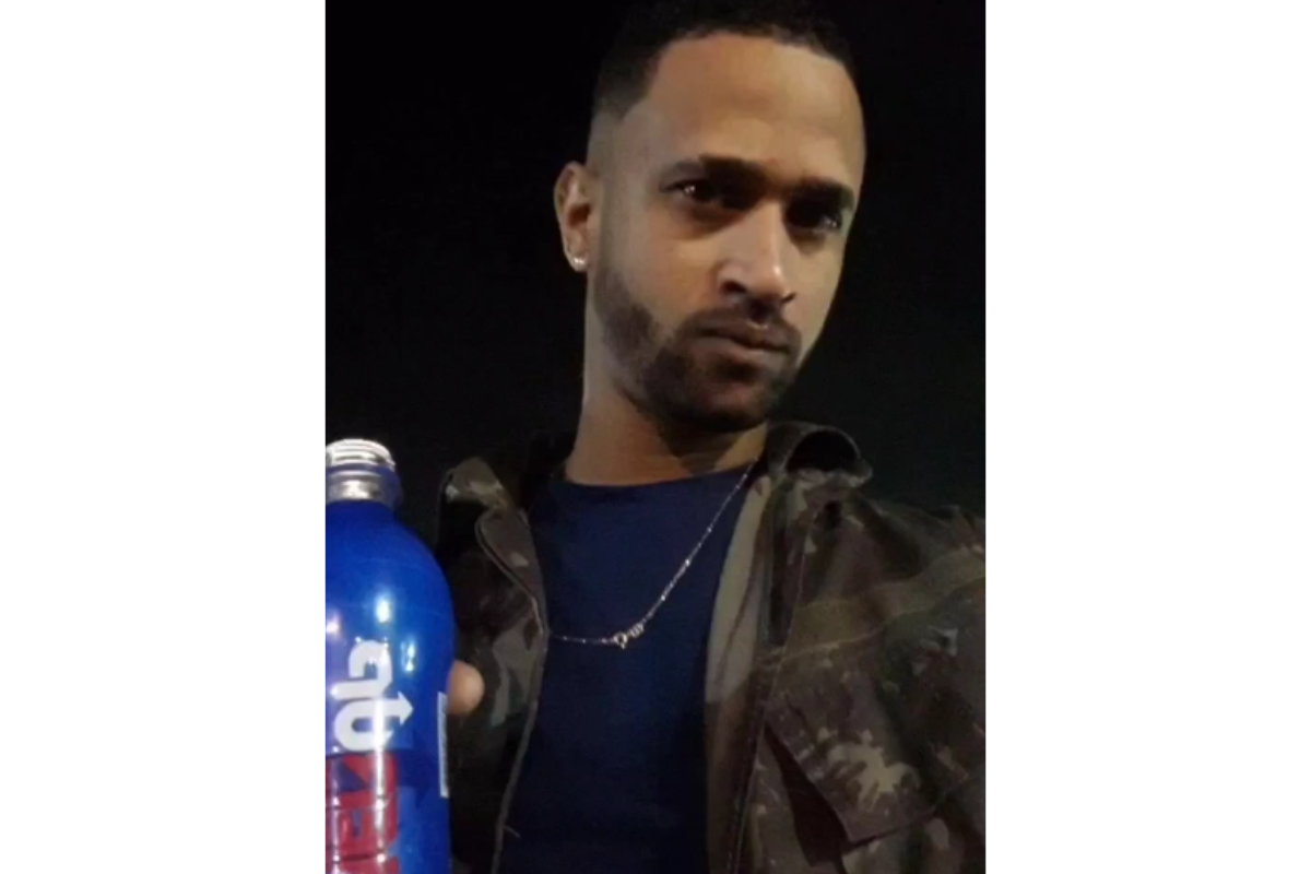 Moisés foi morto a tiros na Calçada por Reprodução