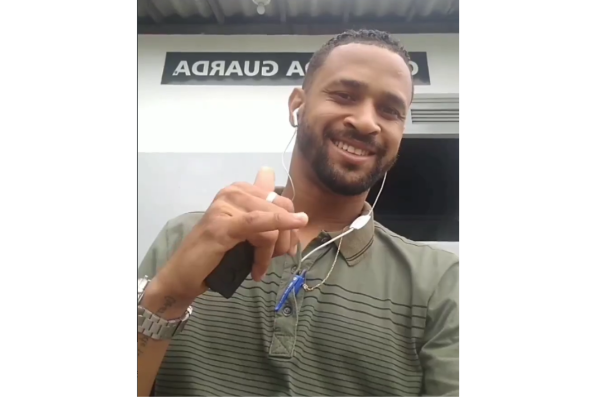 Moisés foi morto a tiros na Calçada por Reprodução